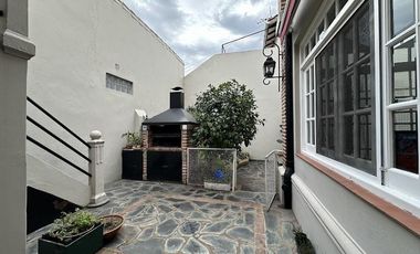 Casona de estilo en Barranca de Quilmeas