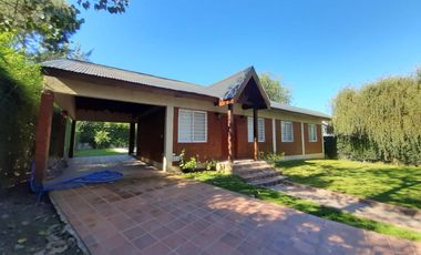 Casa en Alquiler Vacacional- Barrio Parque Sakura - Exaltación de la Cruz