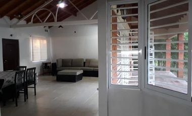 Casa en Alquiler Vacacional- Barrio Parque Sakura - Exaltación de la Cruz