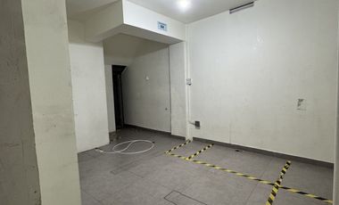 LOCAL COMERCIAL EN PB PARA RENTA, BOSQUES DE LAS LOMAS