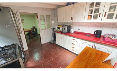 Venta casa 4D 2B con excelente ubicación en Los Andes