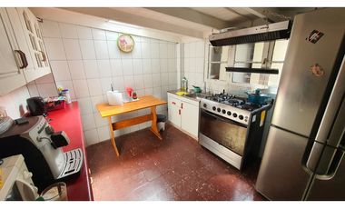 Venta casa 4D 2B con excelente ubicación en Los Andes