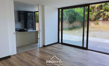 Casa en Venta en Santa Filomena / Parque Las Brisas