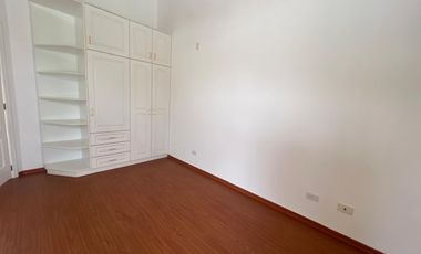 RENTO CASA EN TUMBACO CON SUITE INDEPENDIENTE