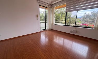 RENTO CASA EN TUMBACO CON SUITE INDEPENDIENTE