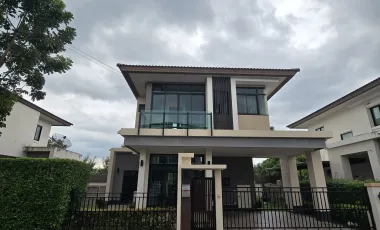 Regent 3 Partly furnished