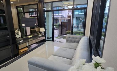 Regent 3 Partly furnished