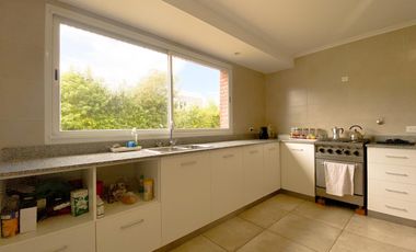 VENTA | CASA DE 4 AMB | BARRIO PRIVADO LAS PRUNAS
