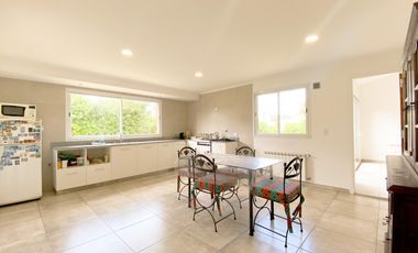 VENTA | CASA DE 4 AMB | BARRIO PRIVADO LAS PRUNAS