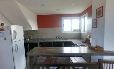 Casa en venta - 2 Dormitorios 1 Baño - Cochera - 300Mts2 - Mar del Sur