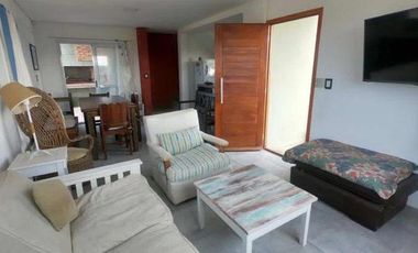 Casa en venta - 2 Dormitorios 1 Baño - Cochera - 300Mts2 - Mar del Sur