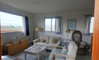 Casa en venta - 2 Dormitorios 1 Baño - Cochera - 300Mts2 - Mar del Sur