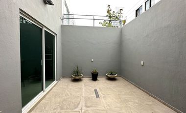 Casa en Renta Coto Naturezza, Bosques de Santa Anita, Tlajomulco de Zuñiga, Jal.