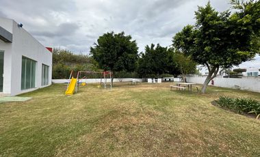 Casa en Renta Coto Naturezza, Bosques de Santa Anita, Tlajomulco de Zuñiga, Jal.