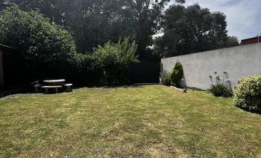Casaquinta en venta en Etcheverry La Plata