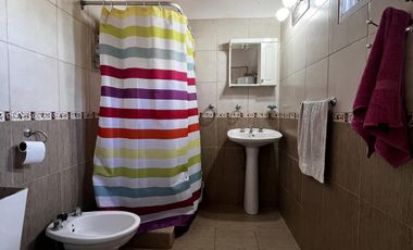 Casaquinta en venta en Etcheverry La Plata