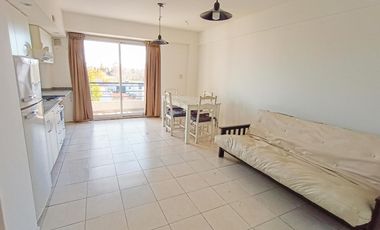 Venta  Departamento en Lanús Este 2 ambientes con balcón al contrafrente