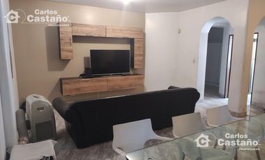 Importante Planta Alta con Entrada Independiente, 6 Amb. (Ideal uso Comercial o Vivienda)
