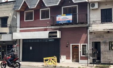 Importante Planta Alta con Entrada Independiente, 6 Amb. (Ideal uso Comercial o Vivienda)