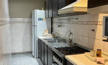 Casa en Berazategui en Venta mas Casa al Fondo. Toma Depto en Parte de Pago. Sobre Avenida Mitre.