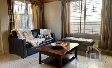 Casa en Berazategui en Venta mas Casa al Fondo. Toma Depto en Parte de Pago. Sobre Avenida Mitre.