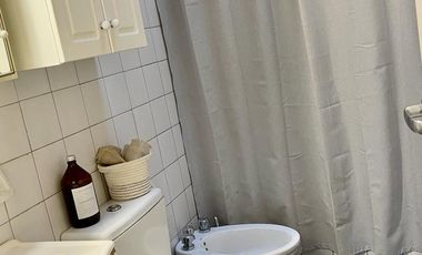 Casa en Berazategui en Venta mas Casa al Fondo. Toma Depto en Parte de Pago. Sobre Avenida Mitre.