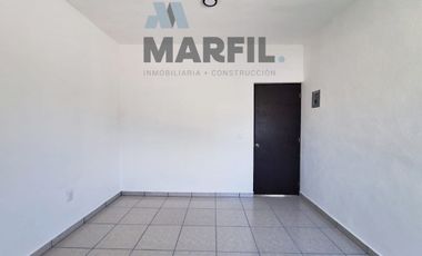 Venta de Casa de 1 Planta en Esquina frente a Jardín en Villa de Álvarez