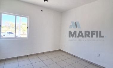 Venta de Casa de 1 Planta en Esquina frente a Jardín en Villa de Álvarez