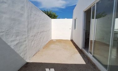 Venta de Casa de 1 Planta en Esquina frente a Jardín en Villa de Álvarez