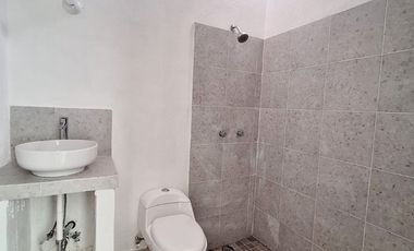 Venta de Casa de 1 Planta en Esquina frente a Jardín en Villa de Álvarez