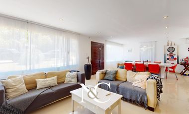 Casa en venta en Costa Esmeralda fondo cancha golf