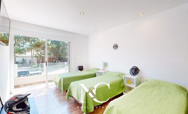 Casa en venta en Costa Esmeralda fondo cancha golf