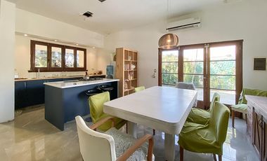 Casa de dos dormitorios en venta en  Sol Del Parana
