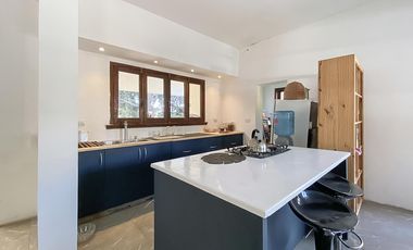 Casa de dos dormitorios en venta en  Sol Del Parana