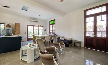 Casa de dos dormitorios en venta en  Sol Del Parana