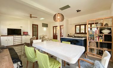 Casa de dos dormitorios en venta en  Sol Del Parana