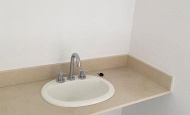Departamento de 2 Dormitorios - Semipiso - 90 m2 - con COCHERA cubierta
