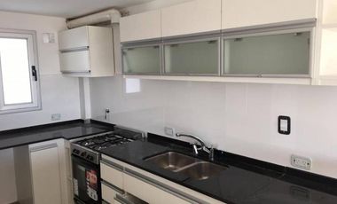Departamento de 2 Dormitorios - Semipiso - 90 m2 - con COCHERA cubierta