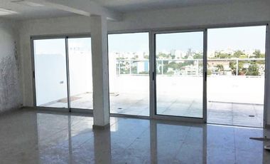 Departamento de 2 Dormitorios - Semipiso - 90 m2 - con COCHERA cubierta
