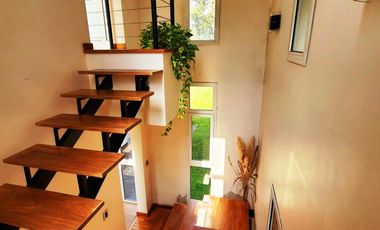 Moderna propiedad en Barrio Privado Santa Ana