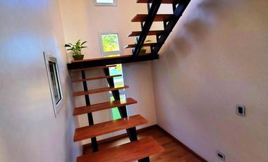 Moderna propiedad en Barrio Privado Santa Ana