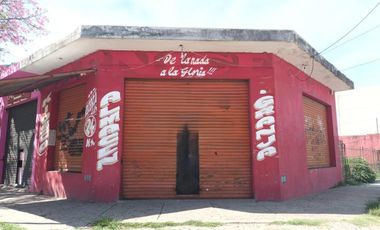Local en venta - 2 Ambientes 1 Baño - 200Mts2 - Quilmes