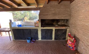 CASA EN FUNES