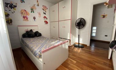 CASA EN FUNES