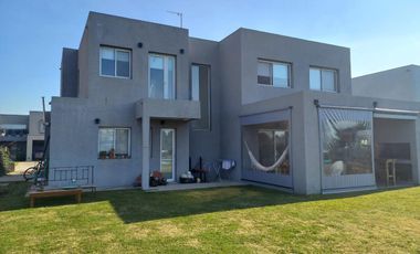 Venta Casa - Barrio Privado Altos de Campo Grande / Pilar