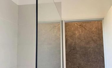 Casa en venta - 3 Dormitorios 4 Baños - Cochera - 220Mts2 - El Naudir