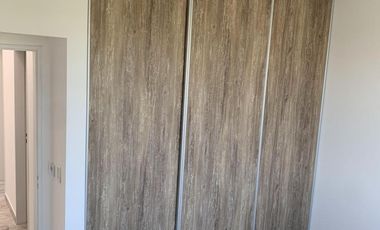 Casa en venta - 3 Dormitorios 4 Baños - Cochera - 220Mts2 - El Naudir
