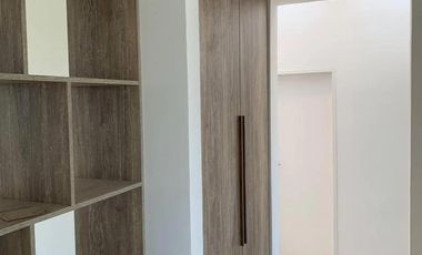Casa en venta - 3 Dormitorios 4 Baños - Cochera - 220Mts2 - El Naudir