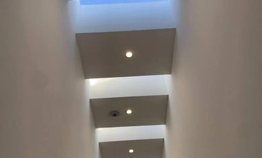 Casa en venta - 3 Dormitorios 4 Baños - Cochera - 220Mts2 - El Naudir