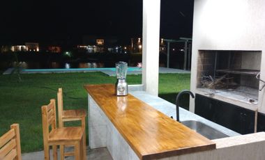 Casa en  San Sebastian